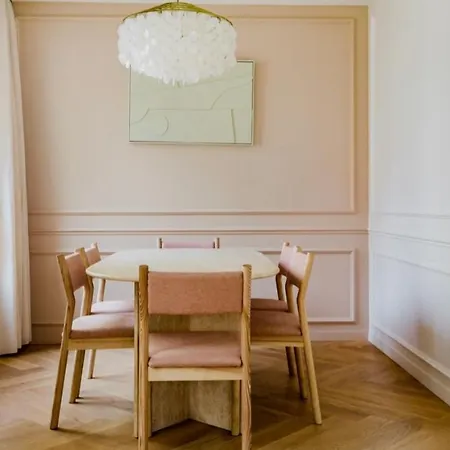 De Trois Appartement